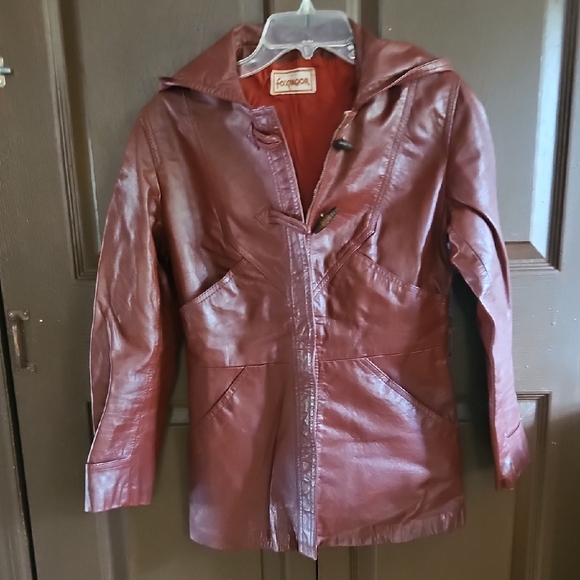 Women's Vintage Hooded Leather Jacket - Picture 1 of 4